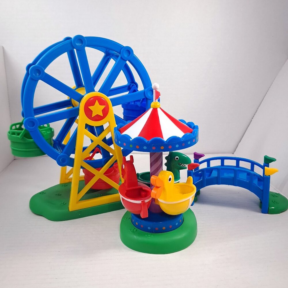 Peppa Pig Merry Go Round Carousel Fun Fair Ferris Wheel bridge Jazwares Carnival